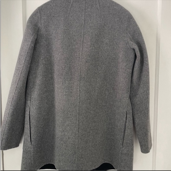 *NWOT* Theory Clairene Grey and Navy Reversible Jacket - Picture 2 of 2